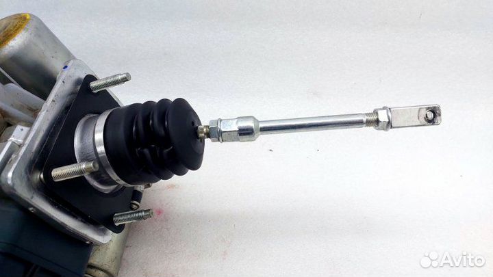 Главный тормозной цилиндр Toyota Land Cruiser