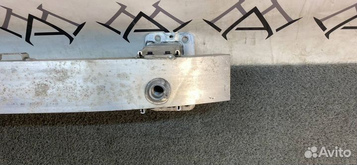 Усилитель переднего бампера Genesis GV80 1