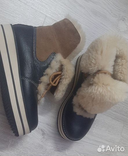 Кроссовки зимние женские