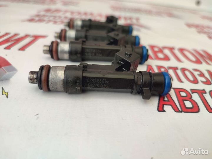 Форсунка топливная Рено Логан Сандеро 06-14г