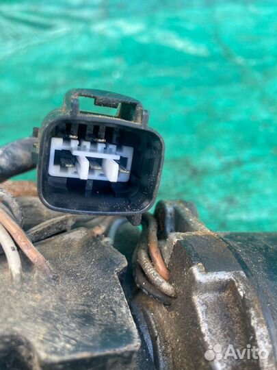 Моторчик стеклоочистителя передний Chevrolet Aveo