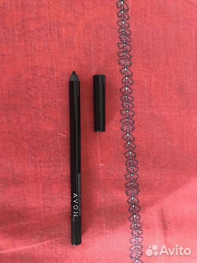 Карандаши для глаз, тени, румяна