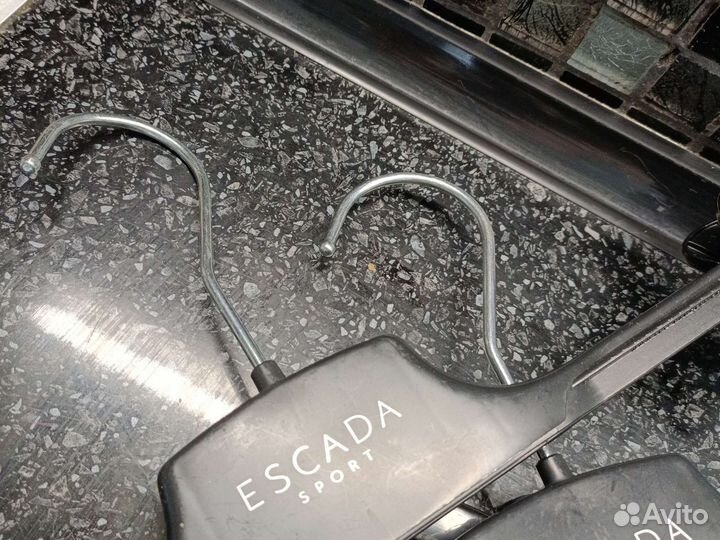 Вешалки плечики брендовые Emporio Armani