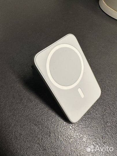 Автомобильный держатель для Apple