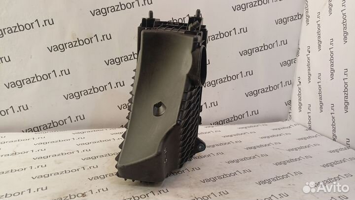 Корпус воздушного фильтра Audi Q7 (4L) I (2005–200