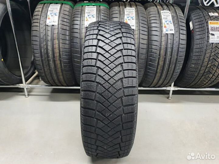 Pirelli Ice Zero FR 225/65 R17