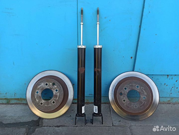 Диски тормозные, стойки задние Teana 33