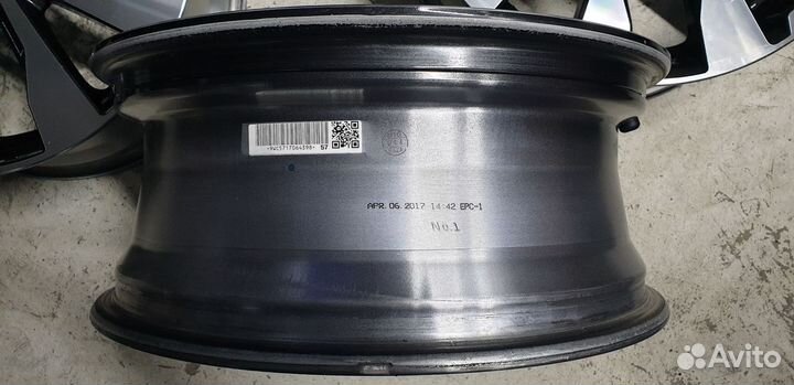 Оригинал Subaru Outback R18 5x114,3