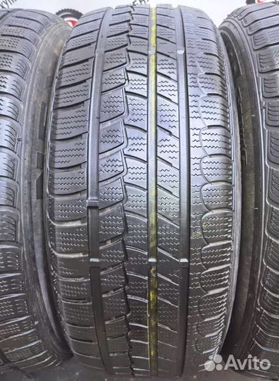 Nexen Winguard 235/60 R16 W