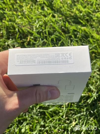 Быстрая зарядка для iPhone 20w + кабель