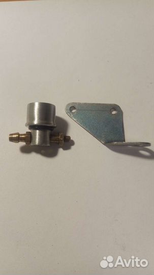 Авиамодельный двигатель