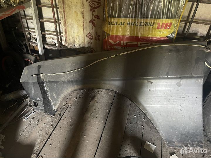 Крыло переднее газ 24 левое новое