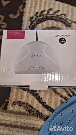 Лампа для сушки ногтей