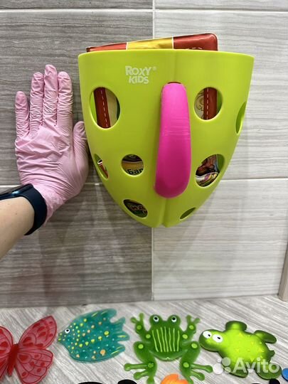 Игрушки для купания в ванной