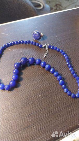 Оберег для медиков серьги и колье гранат