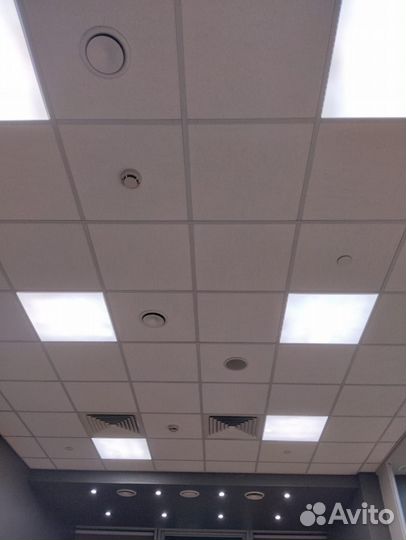 Монтаж потолка Армстронг