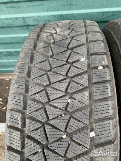 Bridgestone Blizzak DM-V2 225/65 R17 102Q