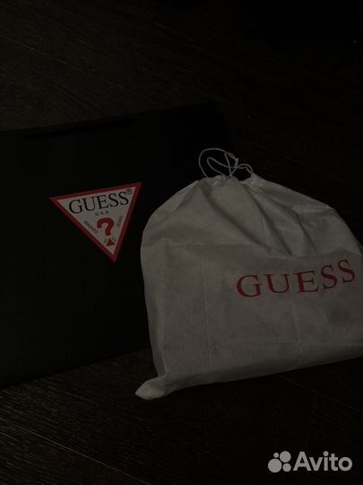 Сумка Guess (строго оригинал)