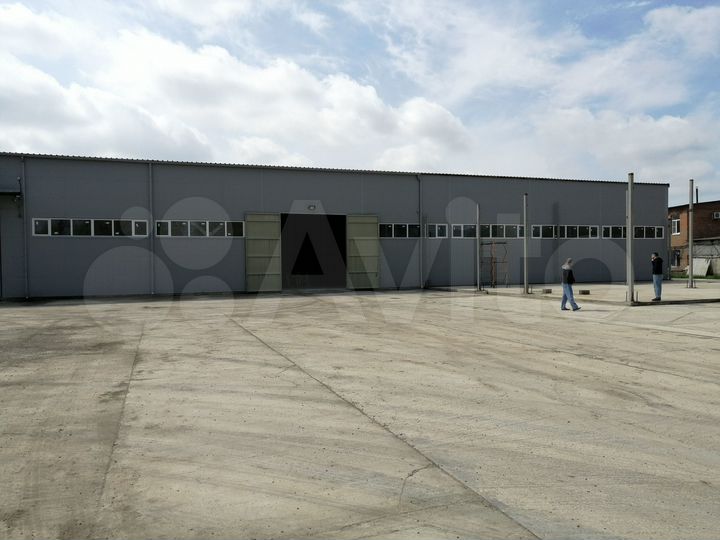 Склад, 560 м²