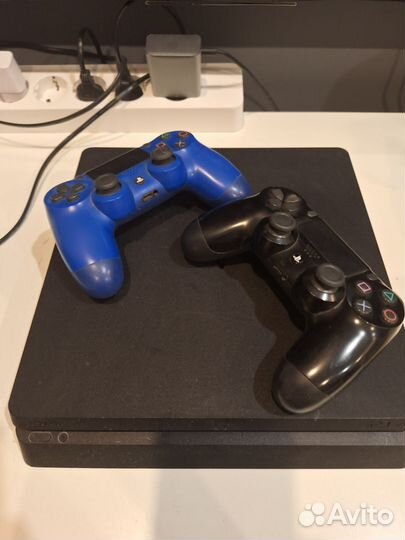 Sony PlayStation 4