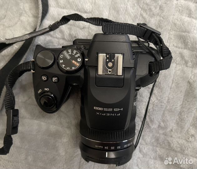 Fujifilm FinePix HS25EXR