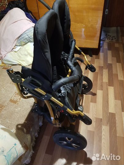 Коляска для двойни