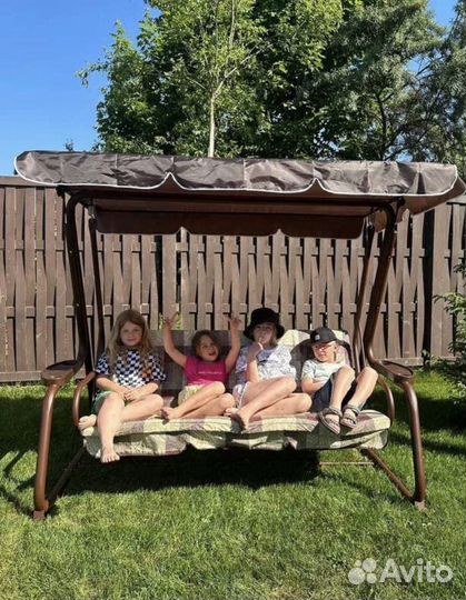 Качели садовые 3 местные