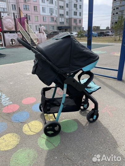 Коляска прогулочная