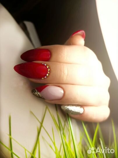 Наращивание ногтей, покрытие гель лаком