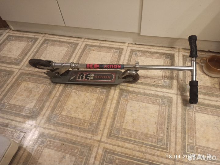 Самокат детский бу, состояние рабочее