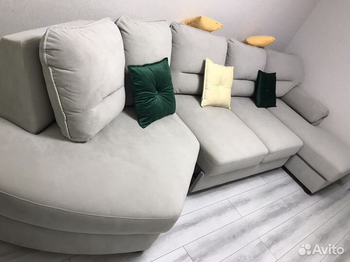 Угловой диван