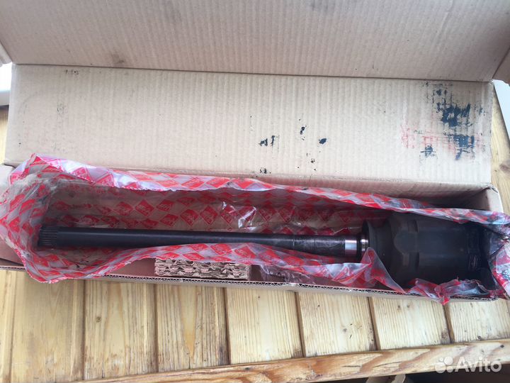 Шрус передний правый Toyota rav4 XA20