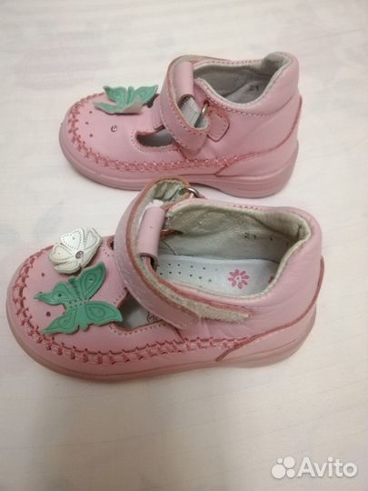 Сандали для девочки