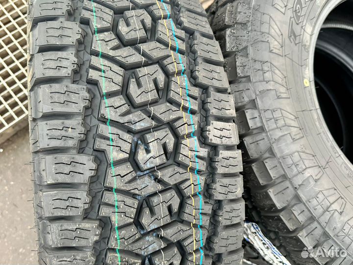 Toyo Open Country A/T IIl 285/70 R17 116Q