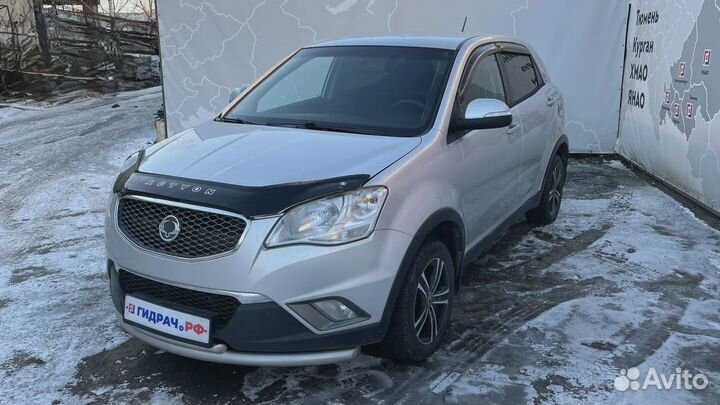 Накладка центральной консоли SsangYong Actyon New