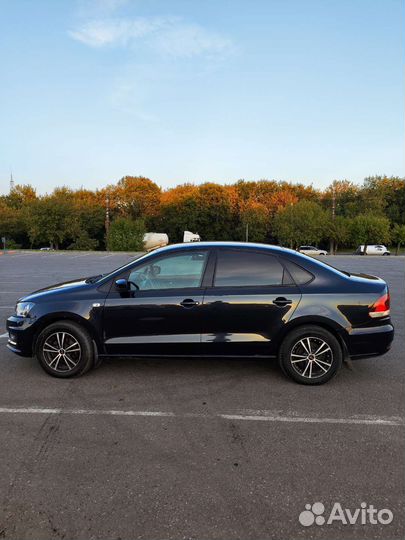 Volkswagen Polo 1.6 AT, 2012, 226 000 км