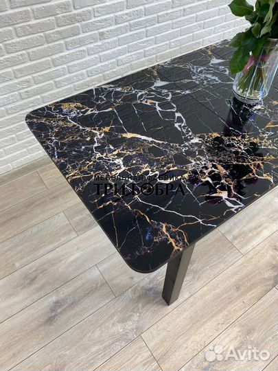 Стол стеклянный. Бесплатная доставка