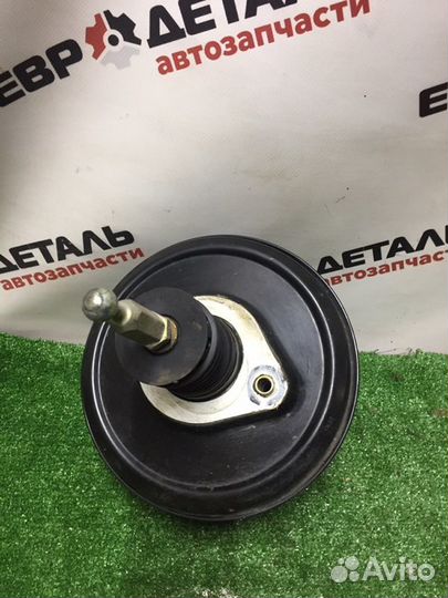 Вакуумный усилитель тормозов Audi A6 универсал 2.5