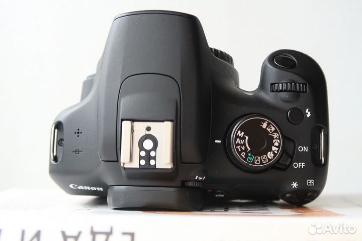 Фотоаппарат Canon 1200d (пробег 8100) body + сумка