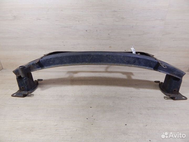 Усилитель переднего бампера Skoda Octavia A5