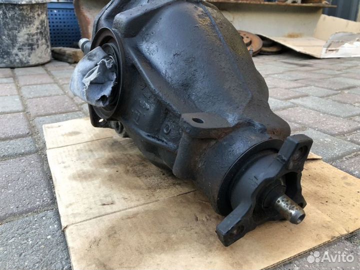 Редуктор Mercedes E W210 2.2 CDI