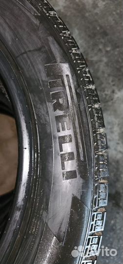 Pirelli Ice Zero FR 235/55 R19 V