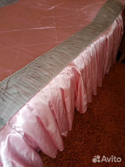 Покрывало на кровать