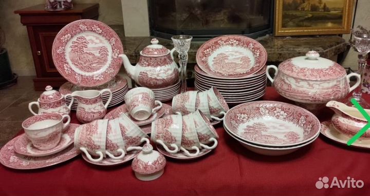 Фарфоровый террин Old Castle, Barratts, Англия