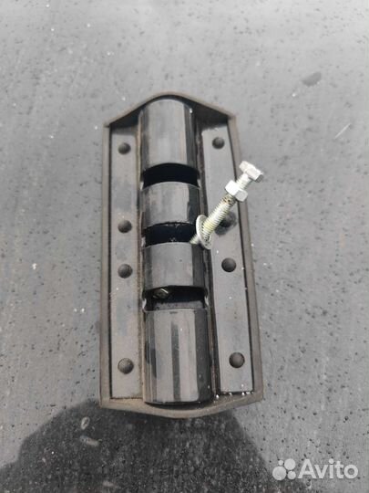 Рейлинги на крышу универсальные