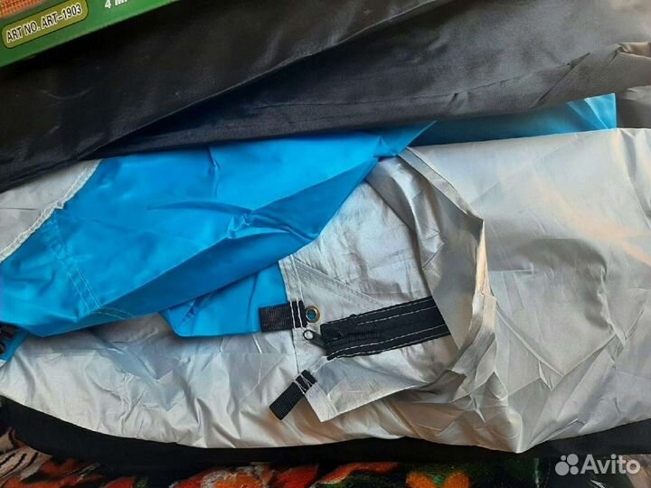 Палатка 4-х местная 2-х комнатная с большим шатром