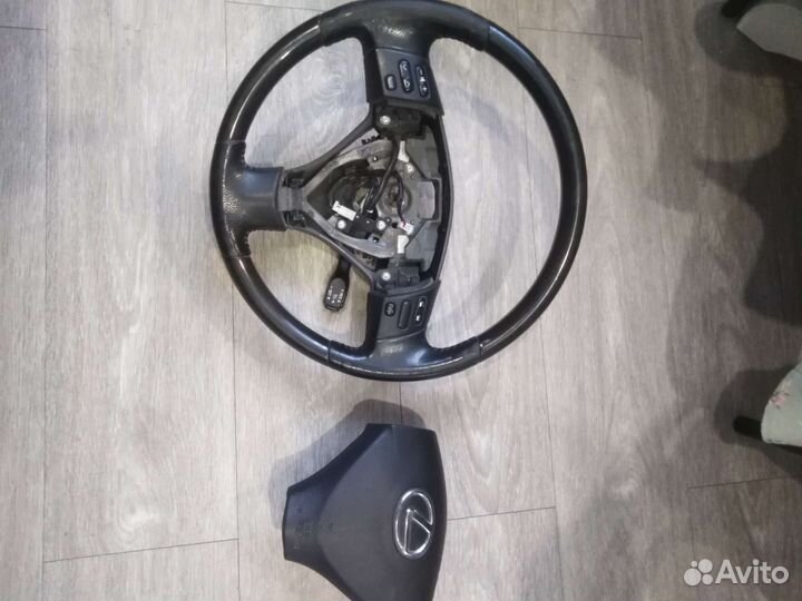 Руль от lexus rx350