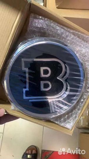 Стеклянный знак mercedes GLE GLS