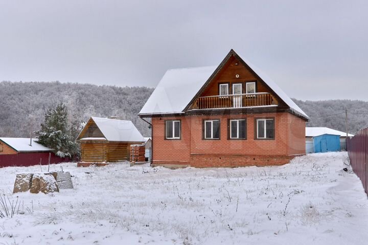 Дом 155,2 м² на участке 21,9 сот.