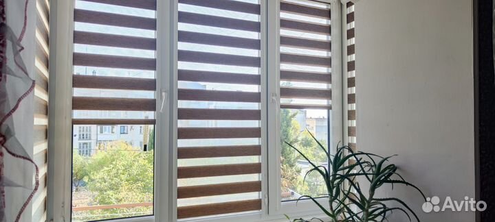 Рулонные шторы день ночь